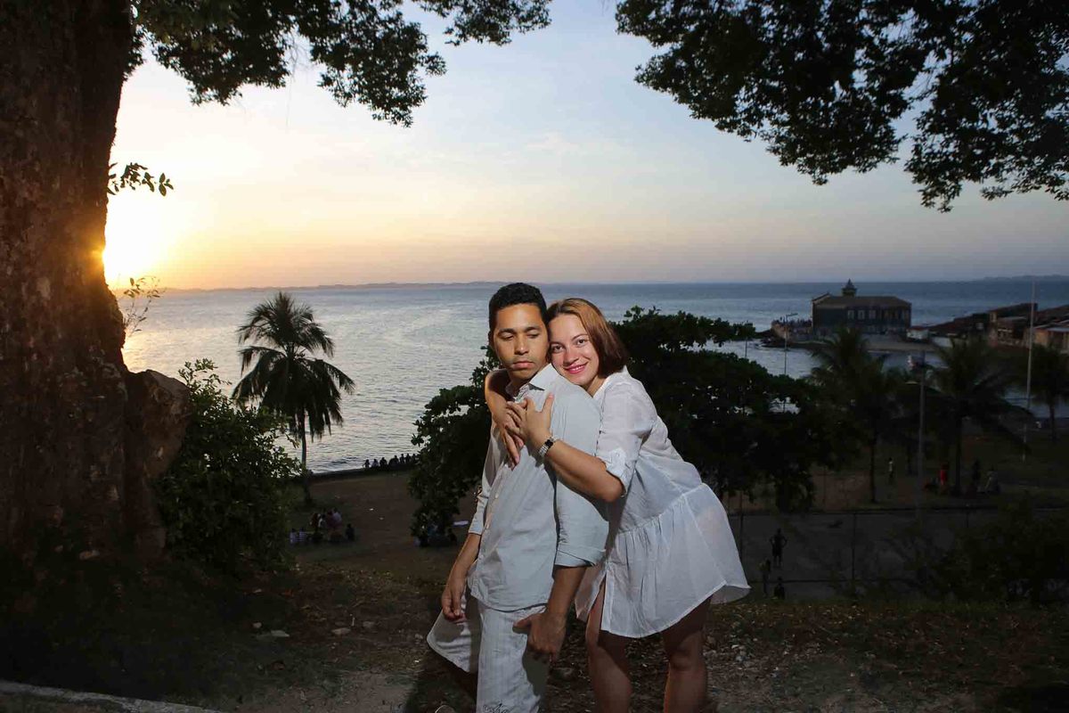 ensaio fotografico pré-casamento, noivos, noiva, noivo, praia da boa viagem, forte humaitá, fotografia de noivos, pré-wedding