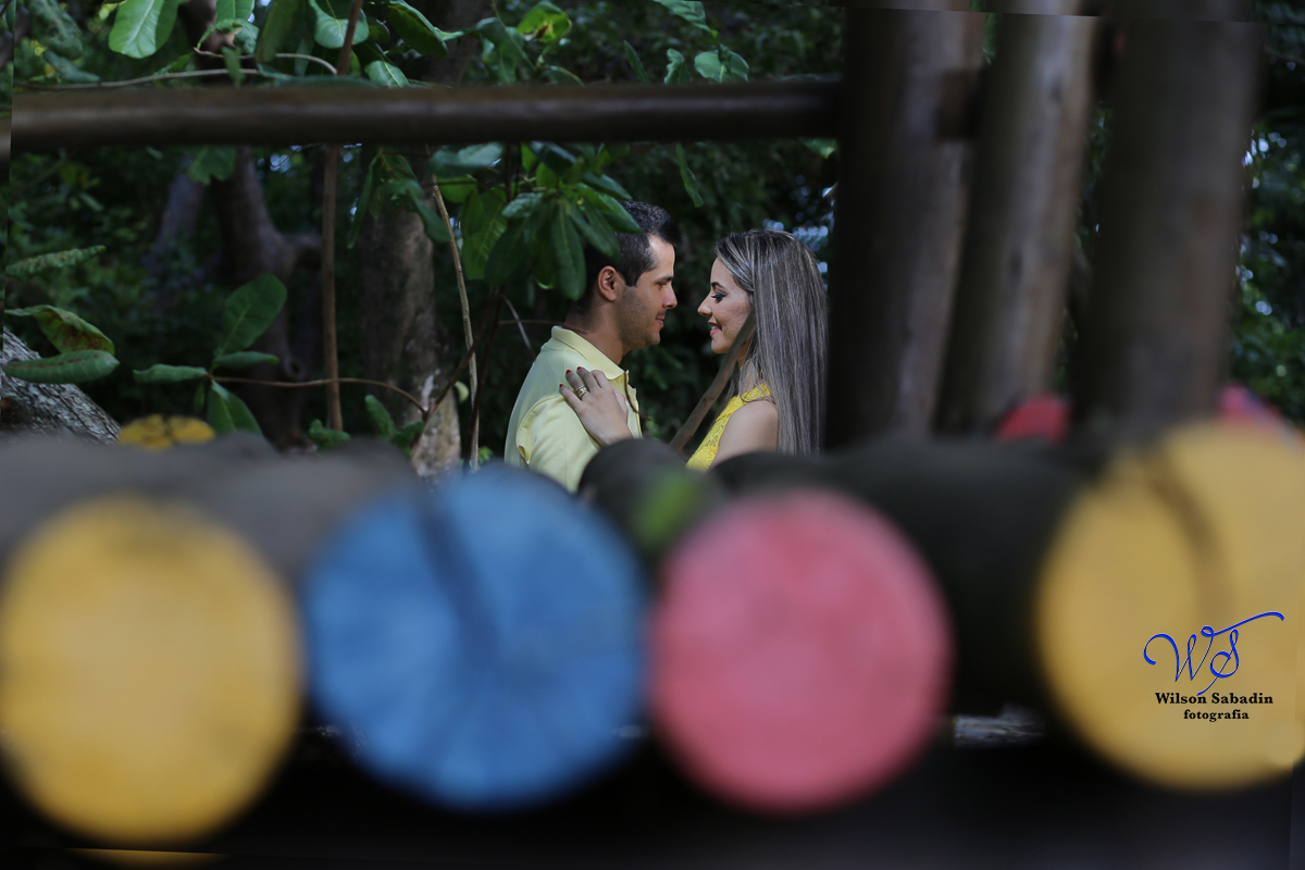 Fotografia de casamento, noivos, noiva, noivo, fotografia de noivos, sapato, perfume, cabelo,  fotografia de casal, ensaio de casal, pré casamento, pré wedding,