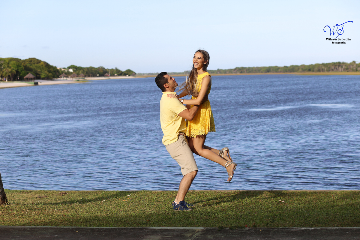 Fotografia de casamento, noivos, noiva, noivo, fotografia de noivos, sapato, perfume, cabelo,  fotografia de casal, ensaio de casal, pré casamento, pré wedding,