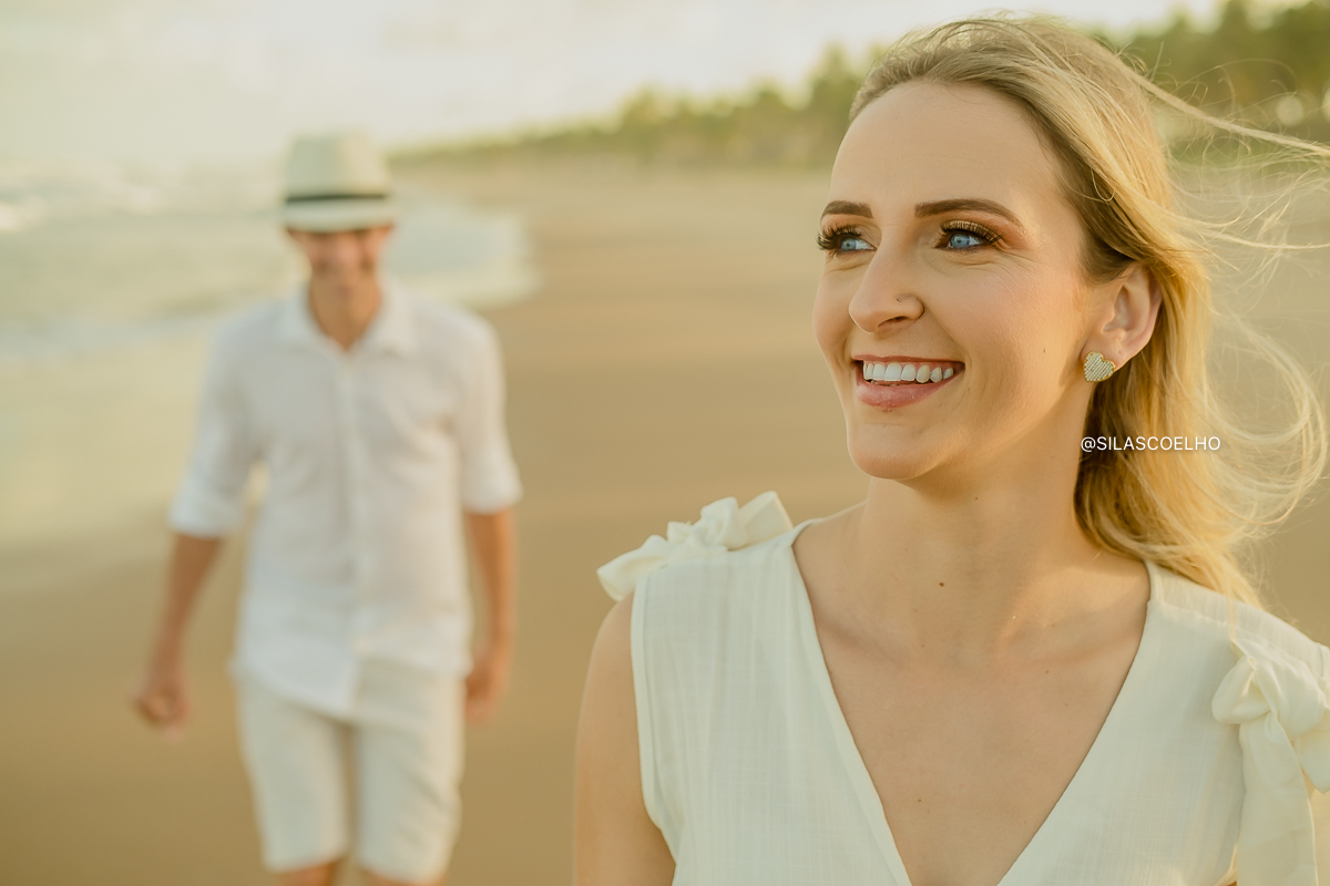 sessão de pre casamento na praia