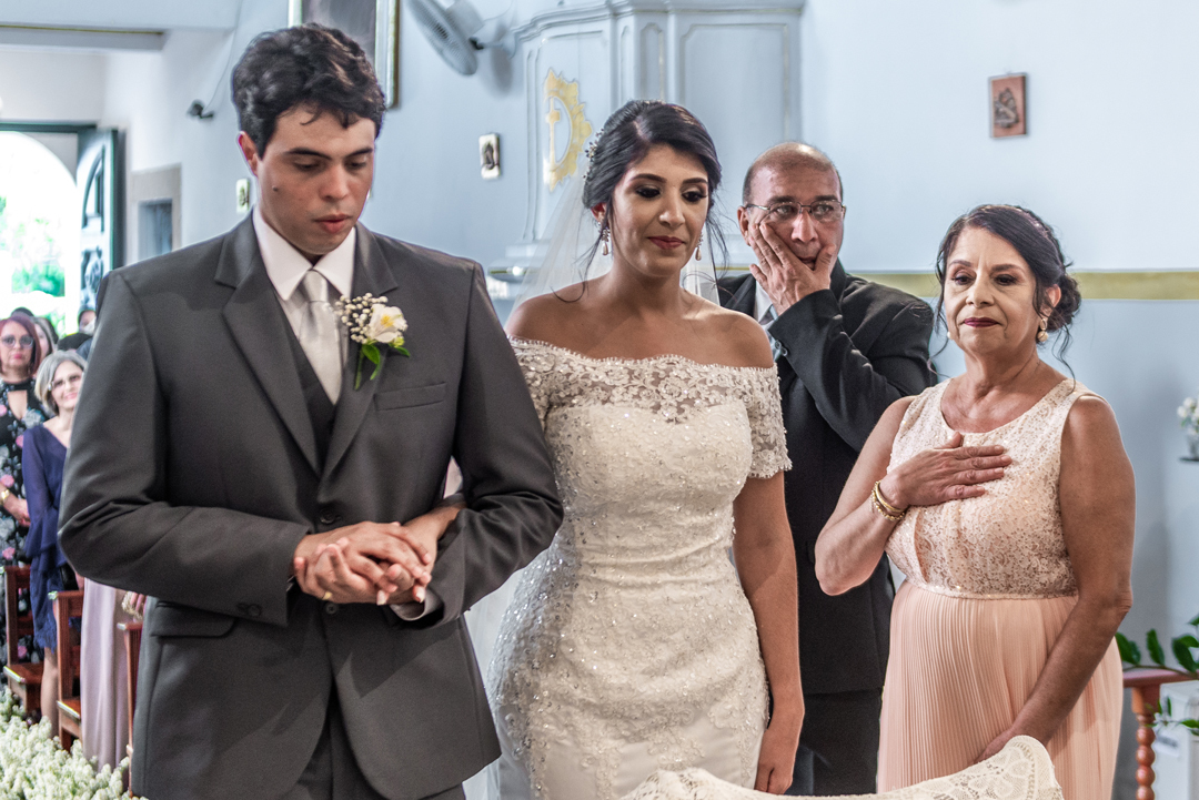 Pai da noiva se emociona