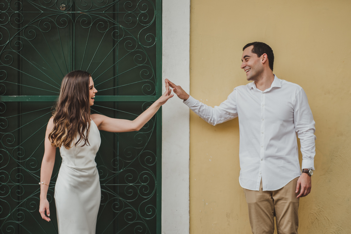 Ensaio do ensaio de pre casamento no Pelourinho em Salvador na Bahia