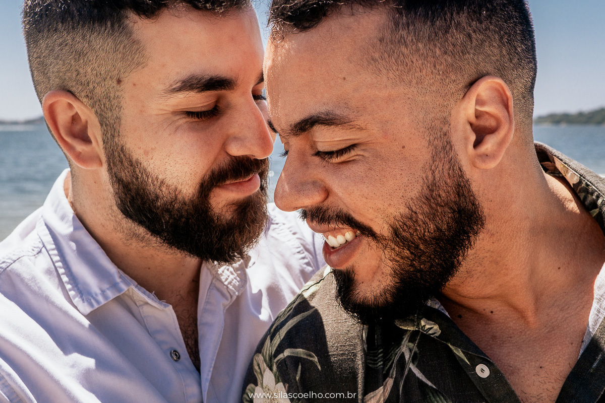 ensaio de pre casamento na praia em florianopolis