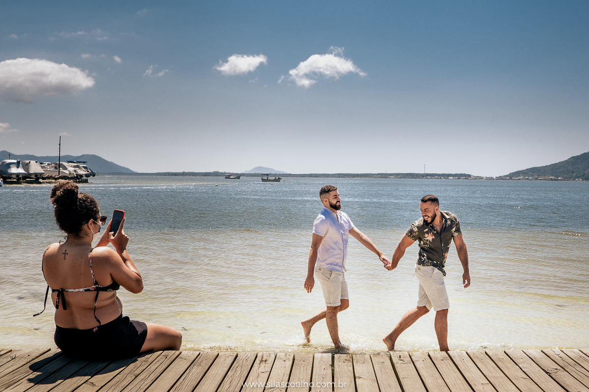 ensaio de pre casamento na praia em florianopolis