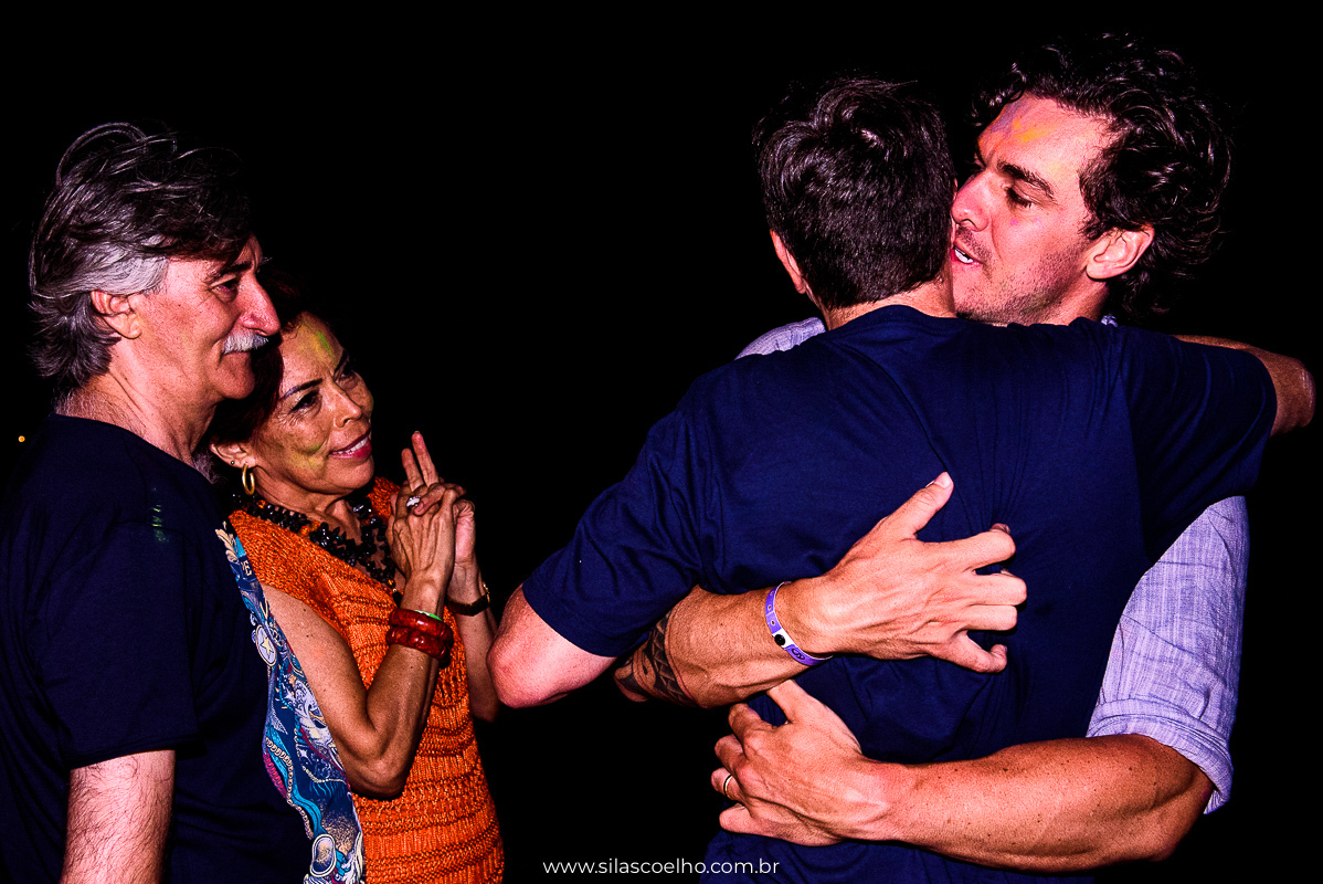 festa na despedida de solteiro na praia, com pé na areia, no grand palladium imbassaí resort & SPA