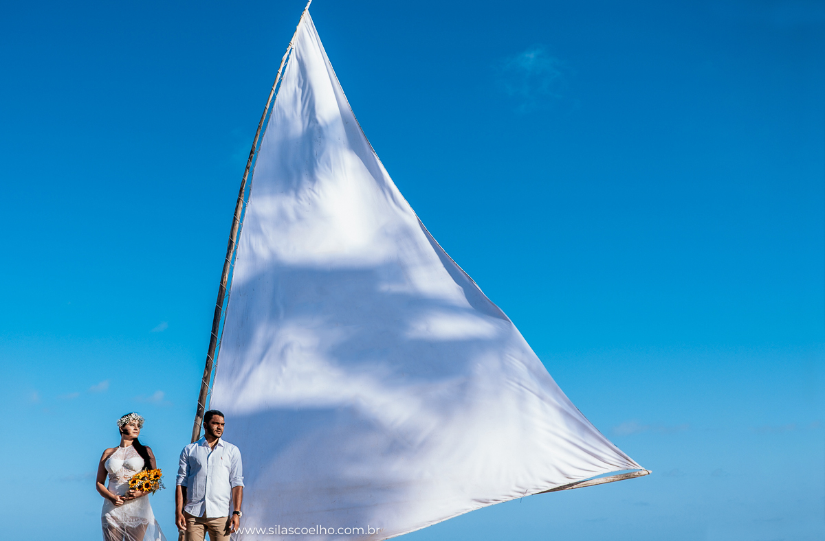 ensaio fotografico de casal na praia em maceio na pajuçara