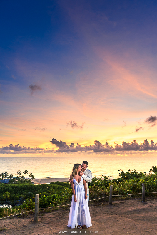 Ensaio de pré casamento em Trancoso, Bahia. Ensaio de pre wedding em Trancoso, Bahia na praia e no nascer do sol