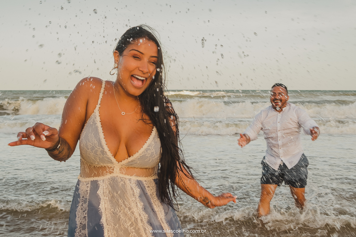 pre wedding na praia no grand palladium imbassaí na bahia