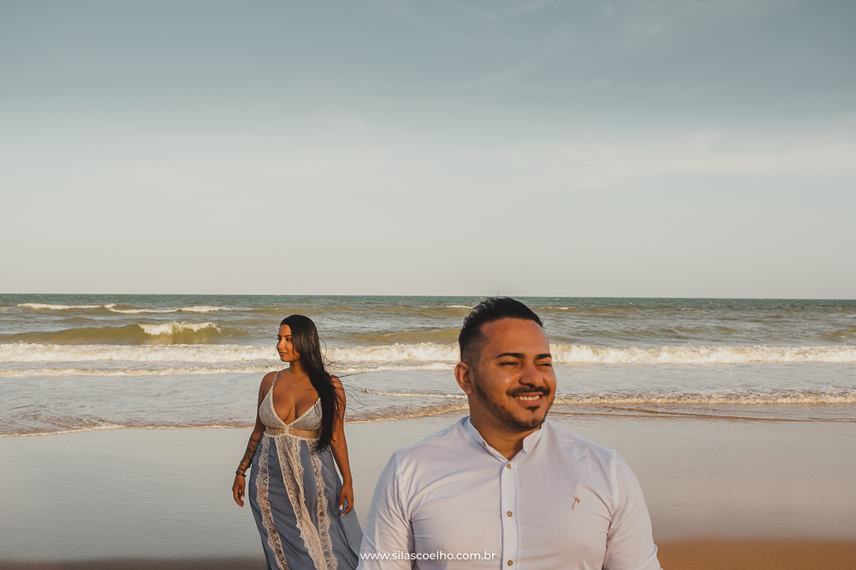 ensaio de pre casamento na praia no grand palladium imbassaí na bahia