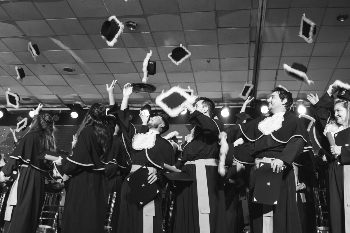 fotógrafo-em-osório-felipe-lopes-fotografia-festa-cerimonia-de-formatura-de-direito-da-pucrs-porto-alegre-palmares-do-sul