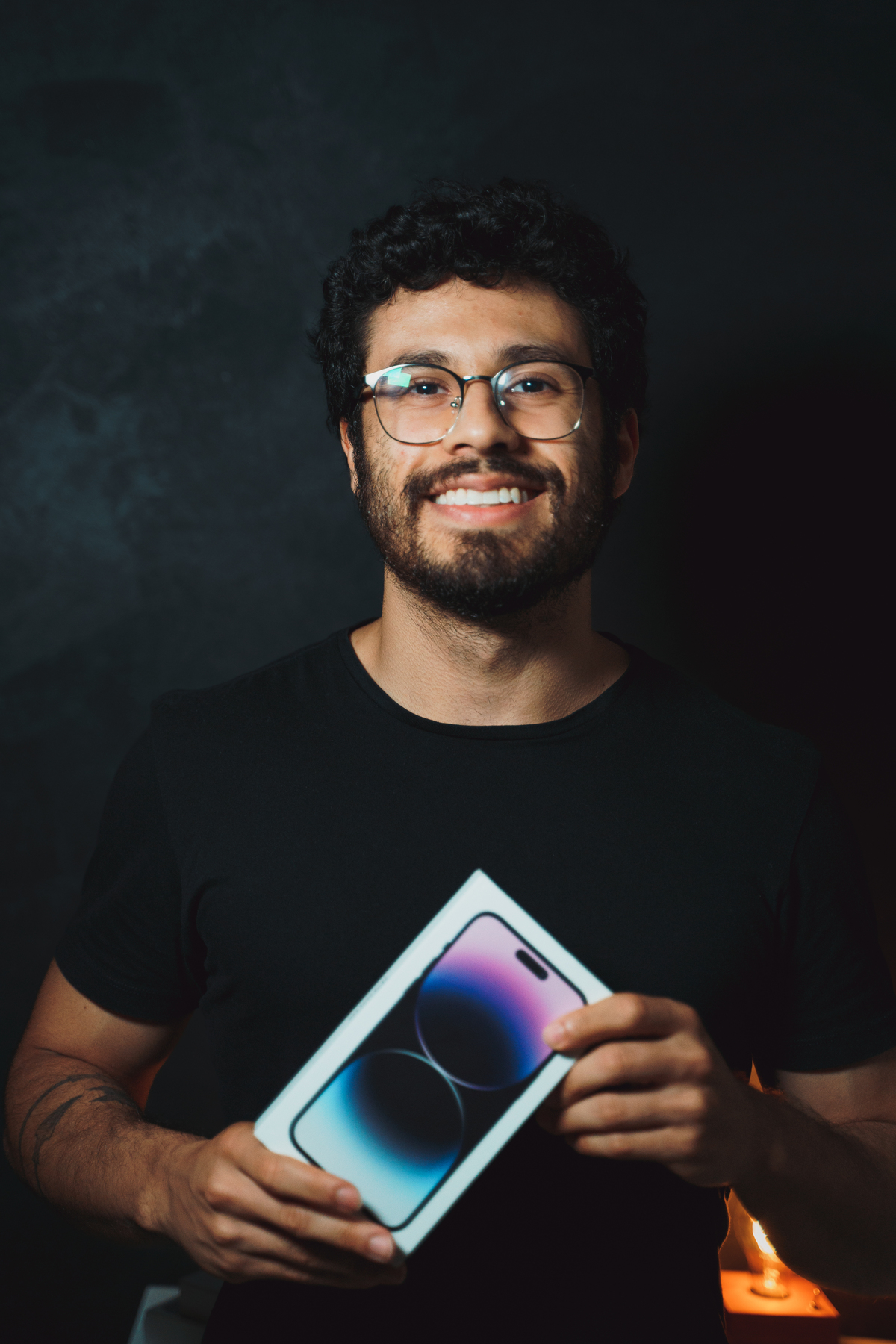 fotografo-no-rio-grande-do-sul-ensaio-empresarial-masculino-importacao-produtos-apple-osorio-felipe-lopes-fotografia