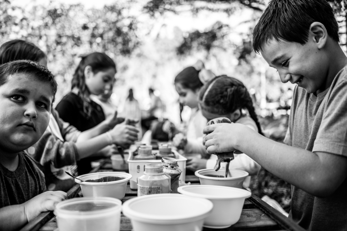 fotógrafo-em-osório-felipe-lopes-fotografia-festa-infantil-de-1-aninho-em-local-externo-na-reserva-do-paraiso