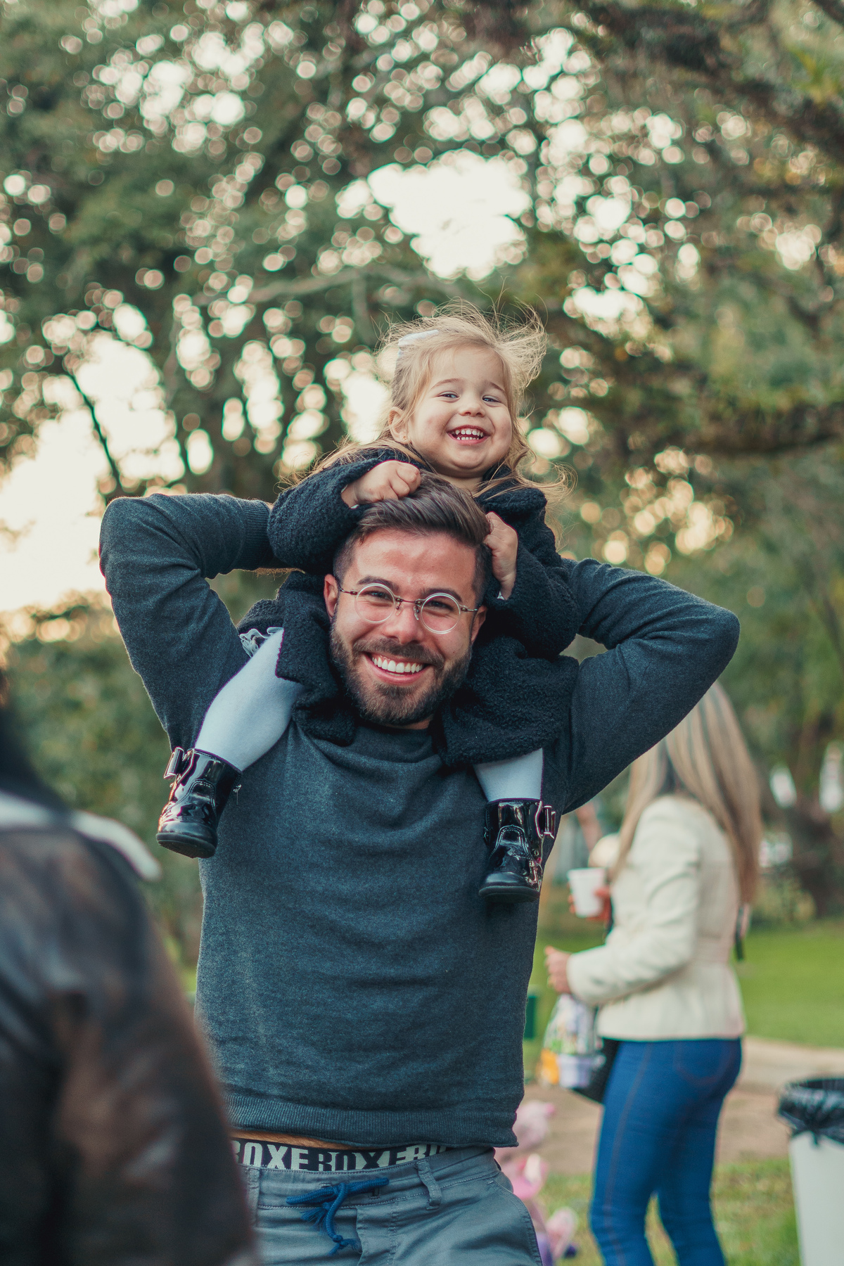 fotografo-em-osorio-rio-grande-do-sul-aniversario-2-aninhos-gemeas-externo-praca