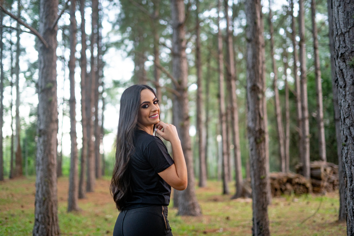 fotografo-em-osorio-rio-grande-do-sul-ensaio-de-formatura-externo-na-natureza-prova-de-toga