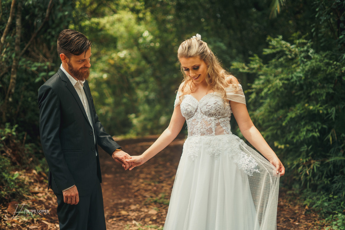 fotografo-em-osorio-rio-grande-do-sul-editorial-de-noiva-externo-na-natureza-pre-wedding-noivos