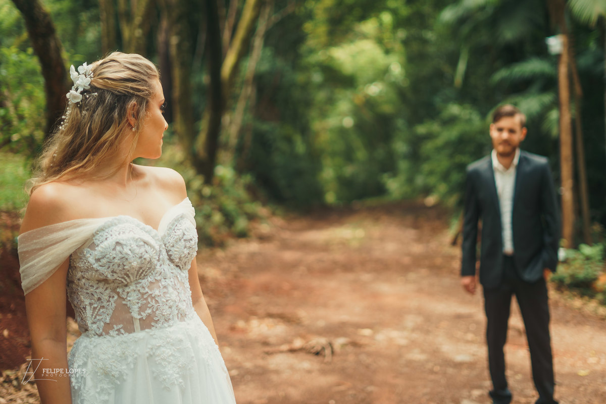 fotografo-em-osorio-rio-grande-do-sul-editorial-de-noiva-externo-na-natureza-pre-wedding-noivos