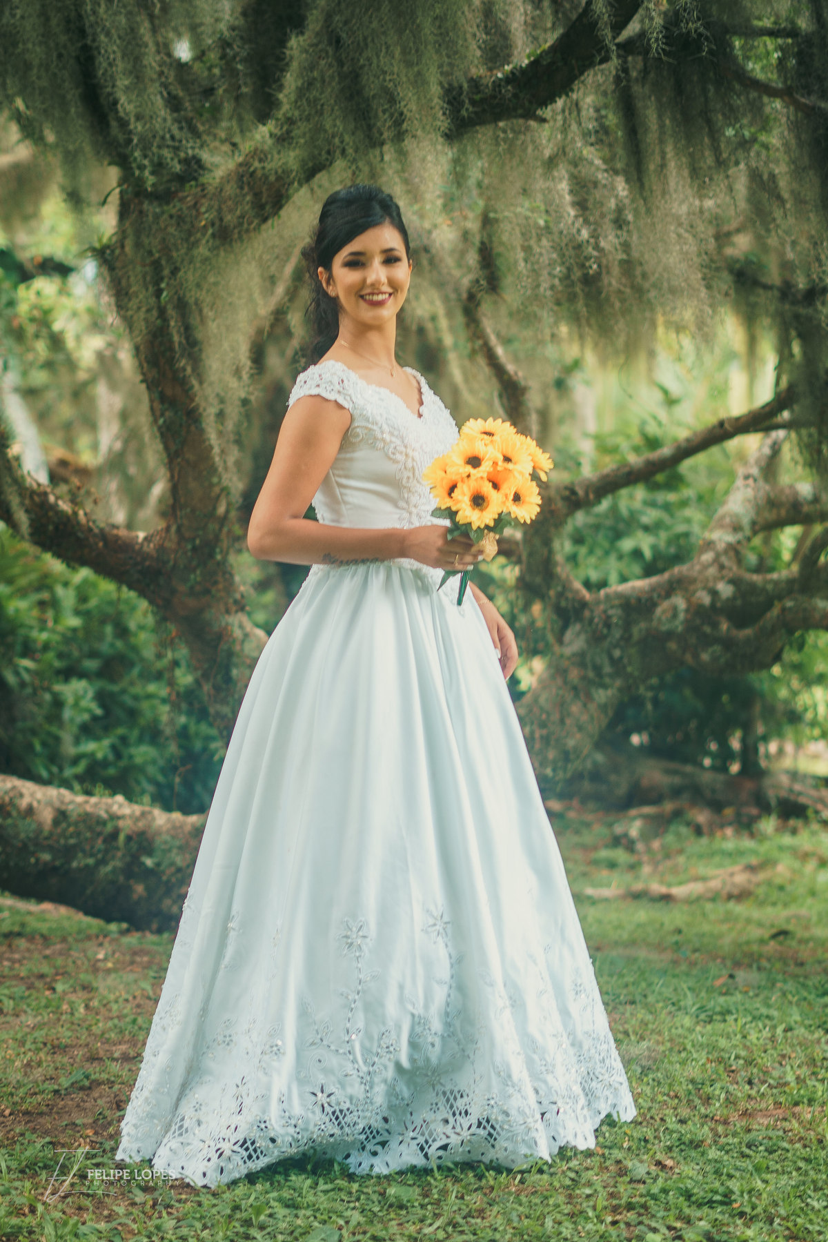 fotografo-de-osorio-felipe-lopes-fotografia-ensaio-de-casal-pre-wedding-noivos-na-natureza-externo