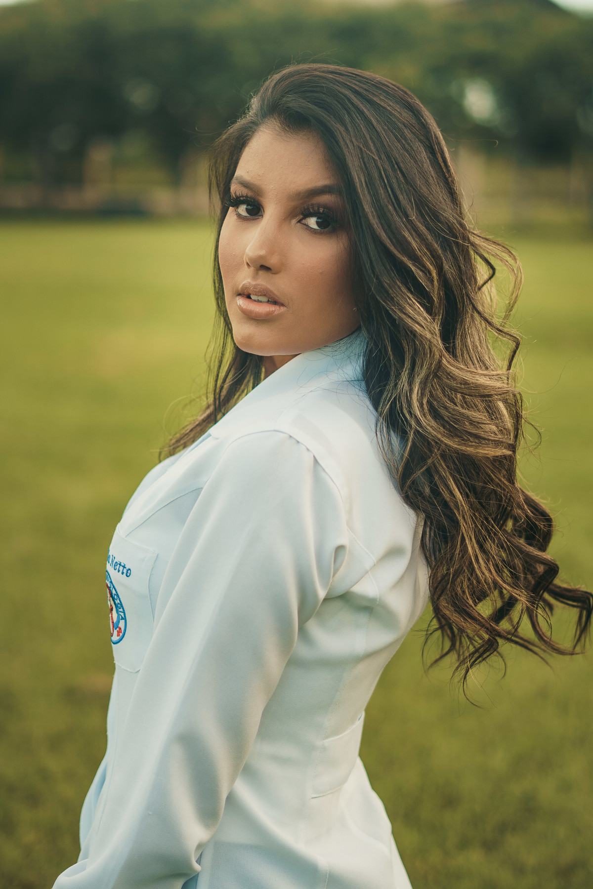 fotografo-em-osorio-rio-grande-do-sul-ensaio-de-formatura-prova-de-toga-externo-na-natureza