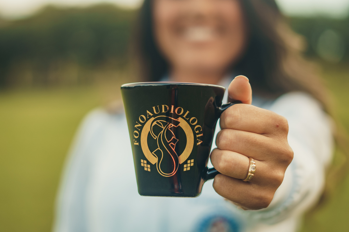 fotografo-em-osorio-rio-grande-do-sul-ensaio-de-formatura-prova-de-toga-externo-na-natureza