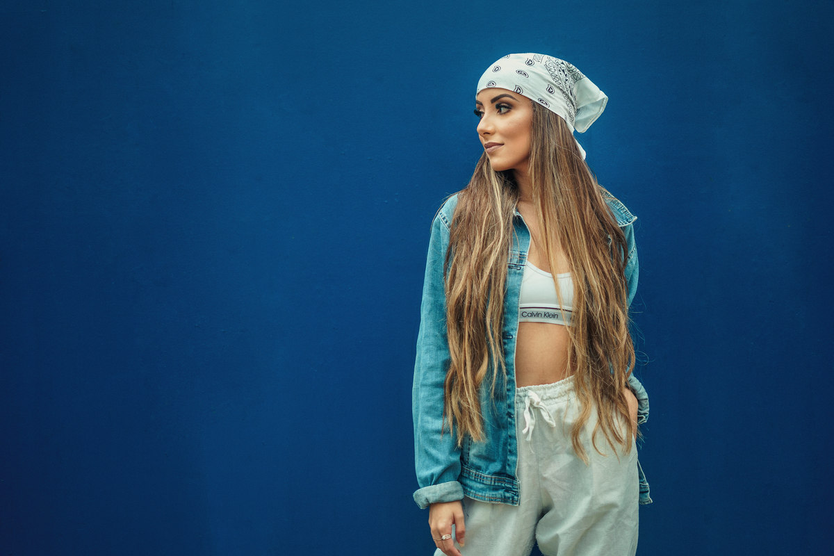 fotografo-em-osorio-rio-grande-do-sul-ensaio-feminino-externo-em-capao-da-canoa-street