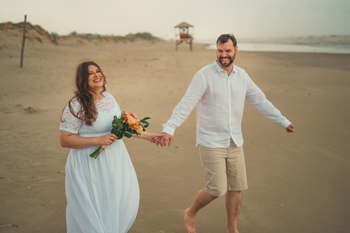 fotografo-em-osorio-rio-grande-do-sul-ensaio-de-casal-pre-wedding-na-praia-atlantida-sul
