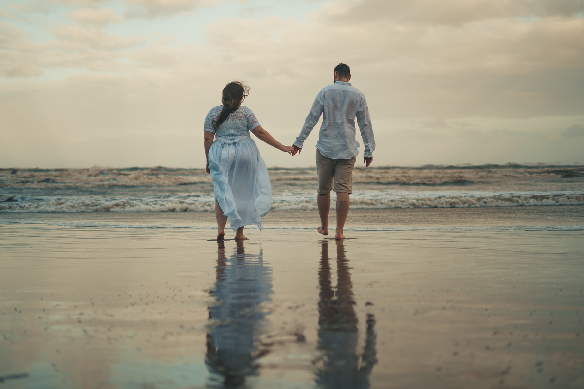 fotografo-em-osorio-rio-grande-do-sul-ensaio-de-casal-pre-wedding-na-praia-atlantida-sul