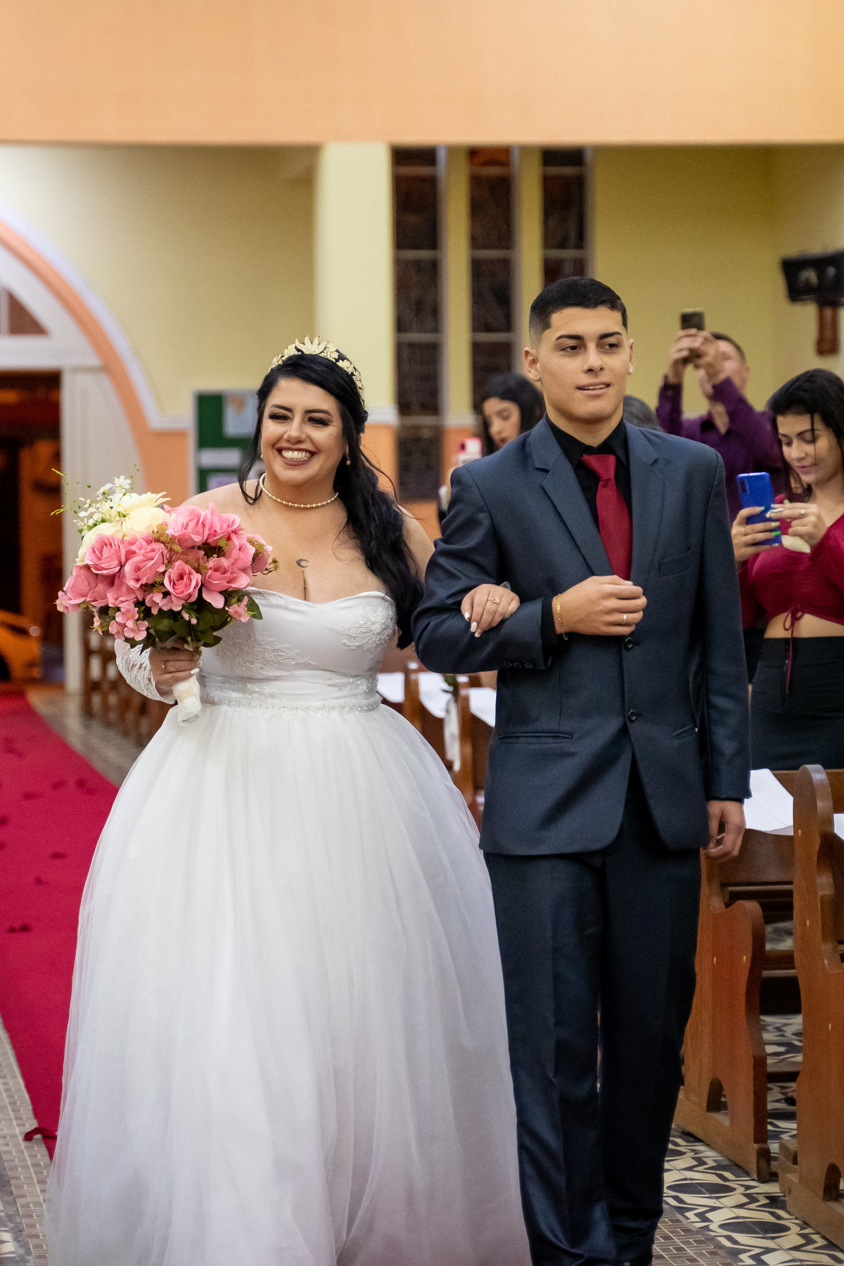 fotografo-em-osorio-rio-grande-do-sul-evento-de-casamento-na-igreja-em-tramandai-noivos