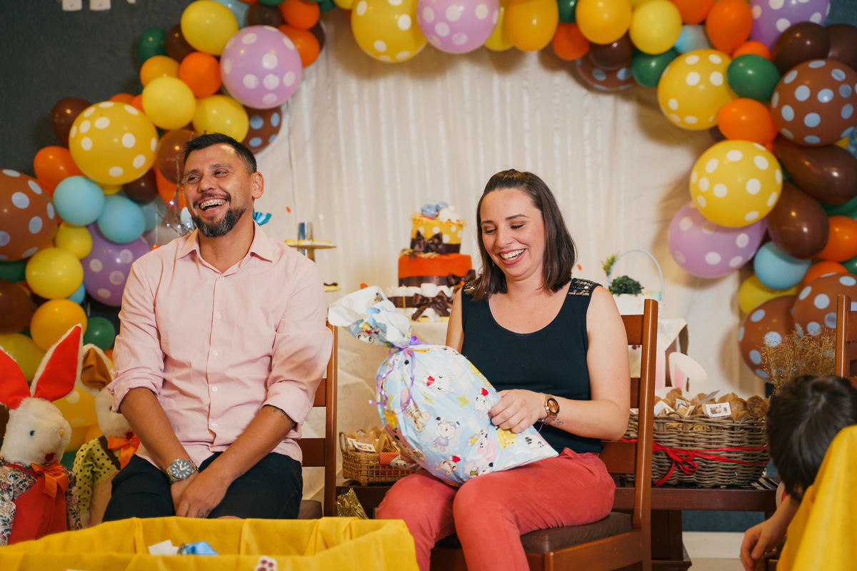 fotografo-de-osorio-felipe-lopes-fotografia-aniversario-infantil-7-anos-e-cha-de-fraldas-tema-de-pascoa-em-salao-de-festas-em-tramandai
