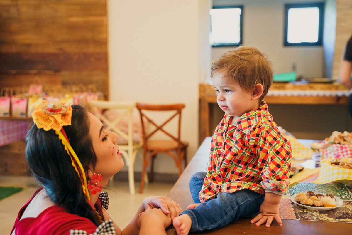 fotografo-em-osorio-felipe-lopes-fotografia-festa-infantil-1-aninho-em-capao-da-canoa-tema-de-festa-junina