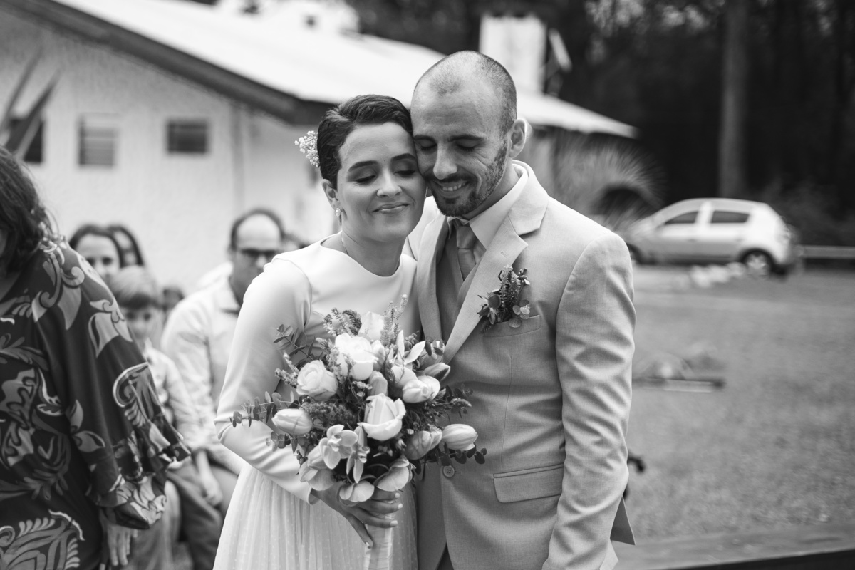 fotografo-em-osorio-felipe-lopes-fotografia-casamento-externo-ao-ar-livre