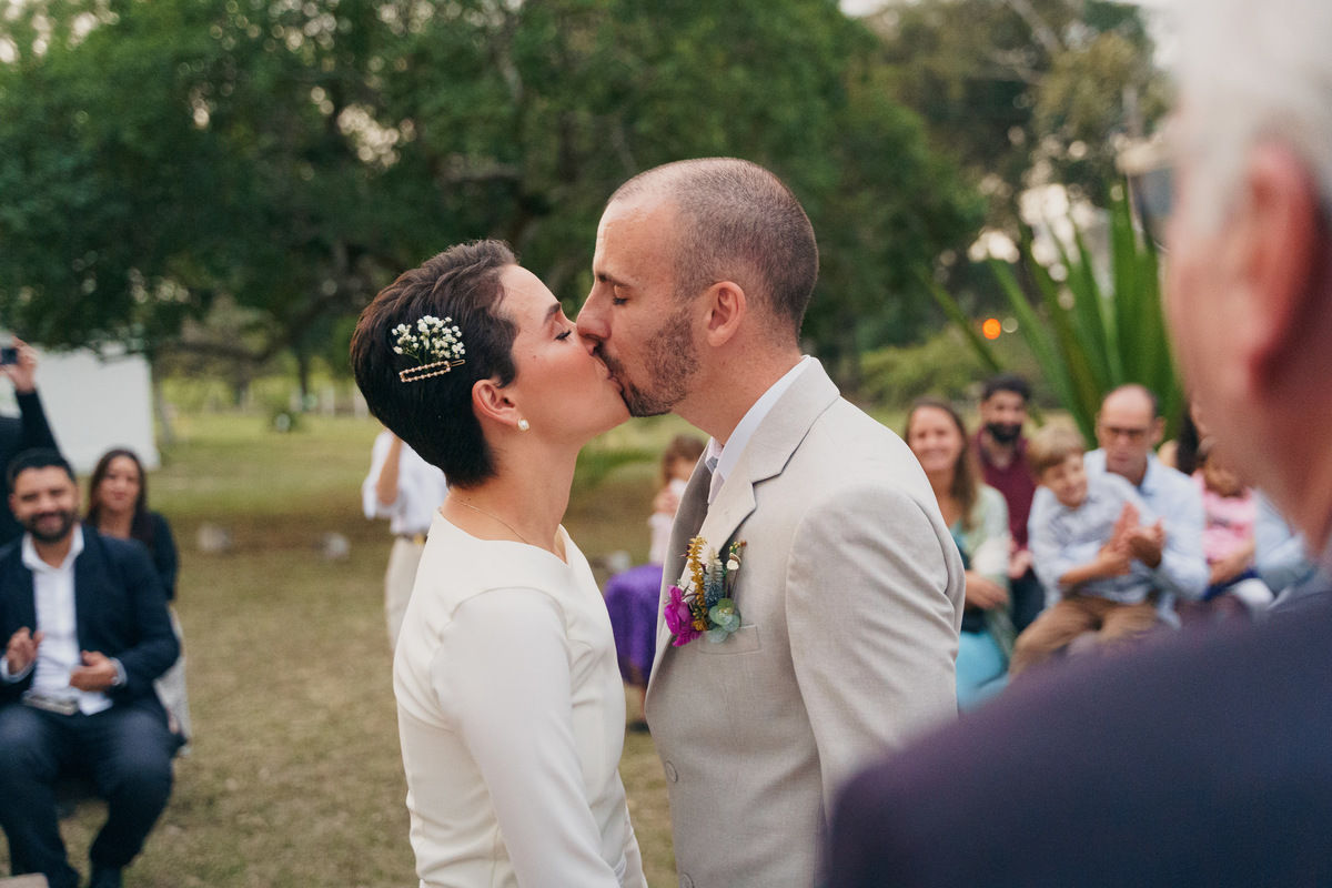 fotografo-em-osorio-felipe-lopes-fotografia-casamento-externo-ao-ar-livre