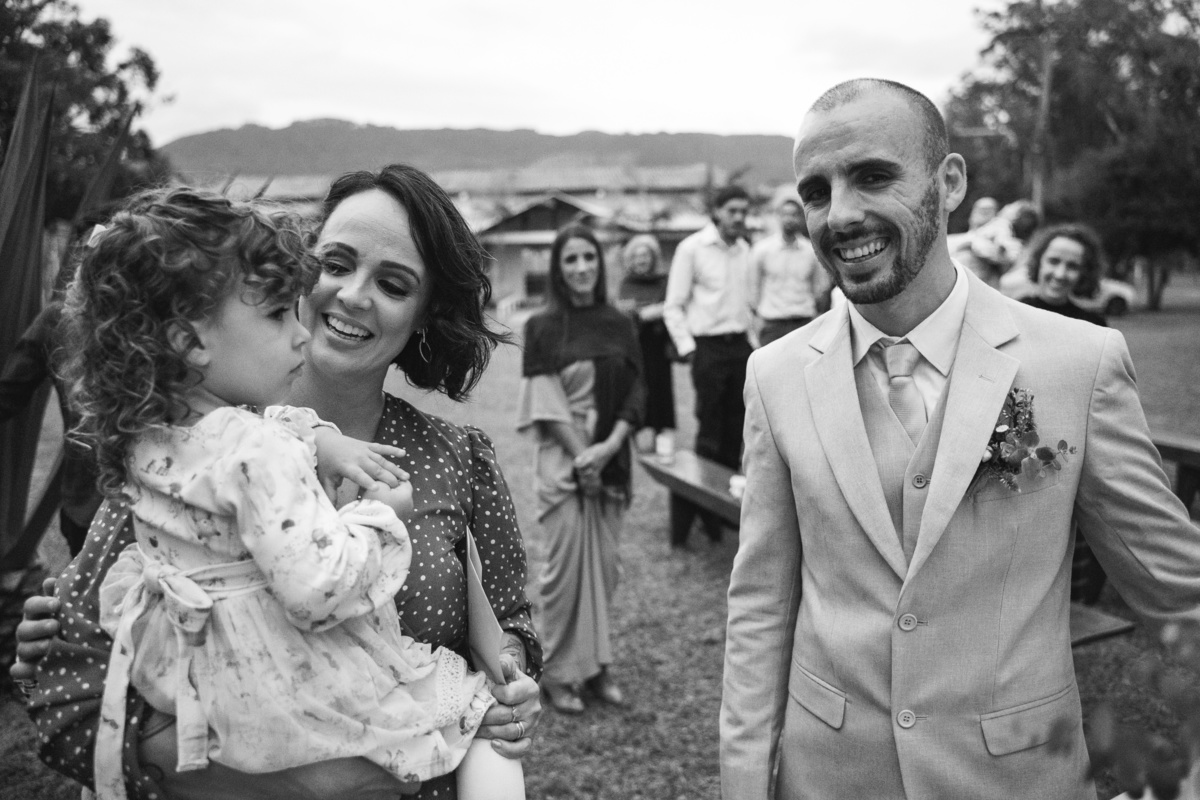 fotografo-em-osorio-felipe-lopes-fotografia-casamento-externo-ao-ar-livre