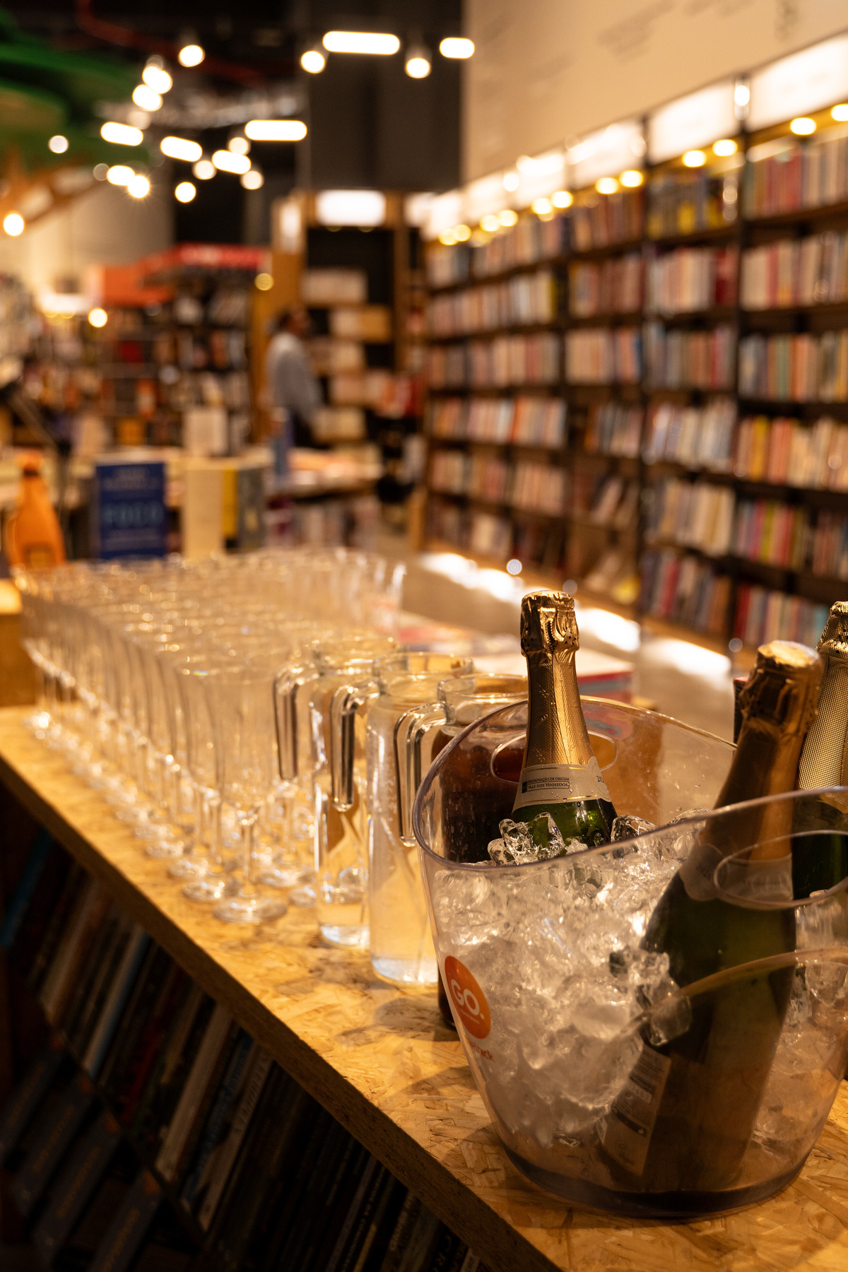 felipe-lopes-fotografia-fotografo-de-osorio-evento-de-lancamento-de-livro-de-direito-escritora-carolina-stein-em-livraria-no-shopping-pontal-porto-alegre