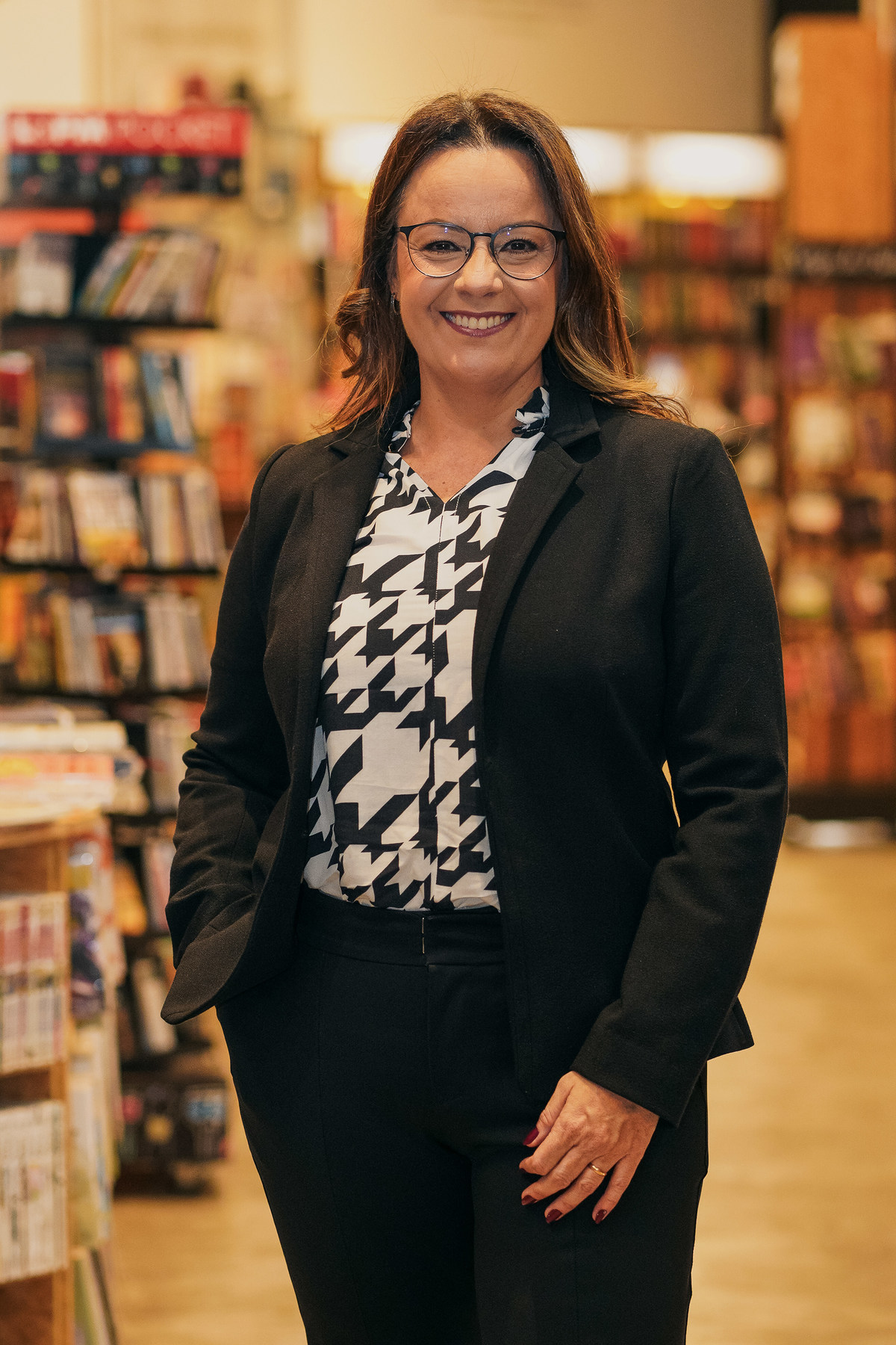 felipe-lopes-fotografia-fotografo-de-osorio-evento-de-lancamento-de-livro-de-direito-escritora-carolina-stein-em-livraria-no-shopping-pontal-porto-alegre