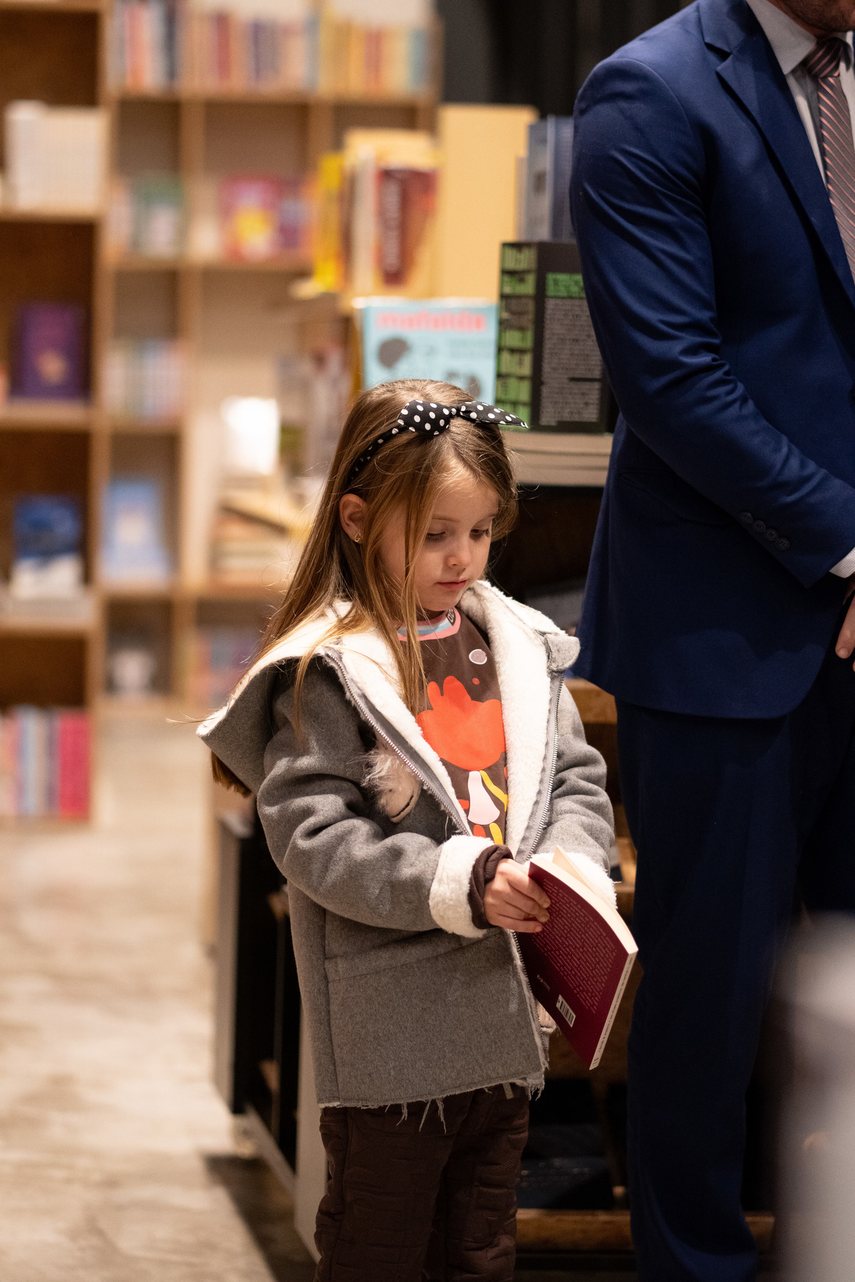 felipe-lopes-fotografia-fotografo-de-osorio-evento-de-lancamento-de-livro-de-direito-escritora-carolina-stein-em-livraria-no-shopping-pontal-porto-alegre