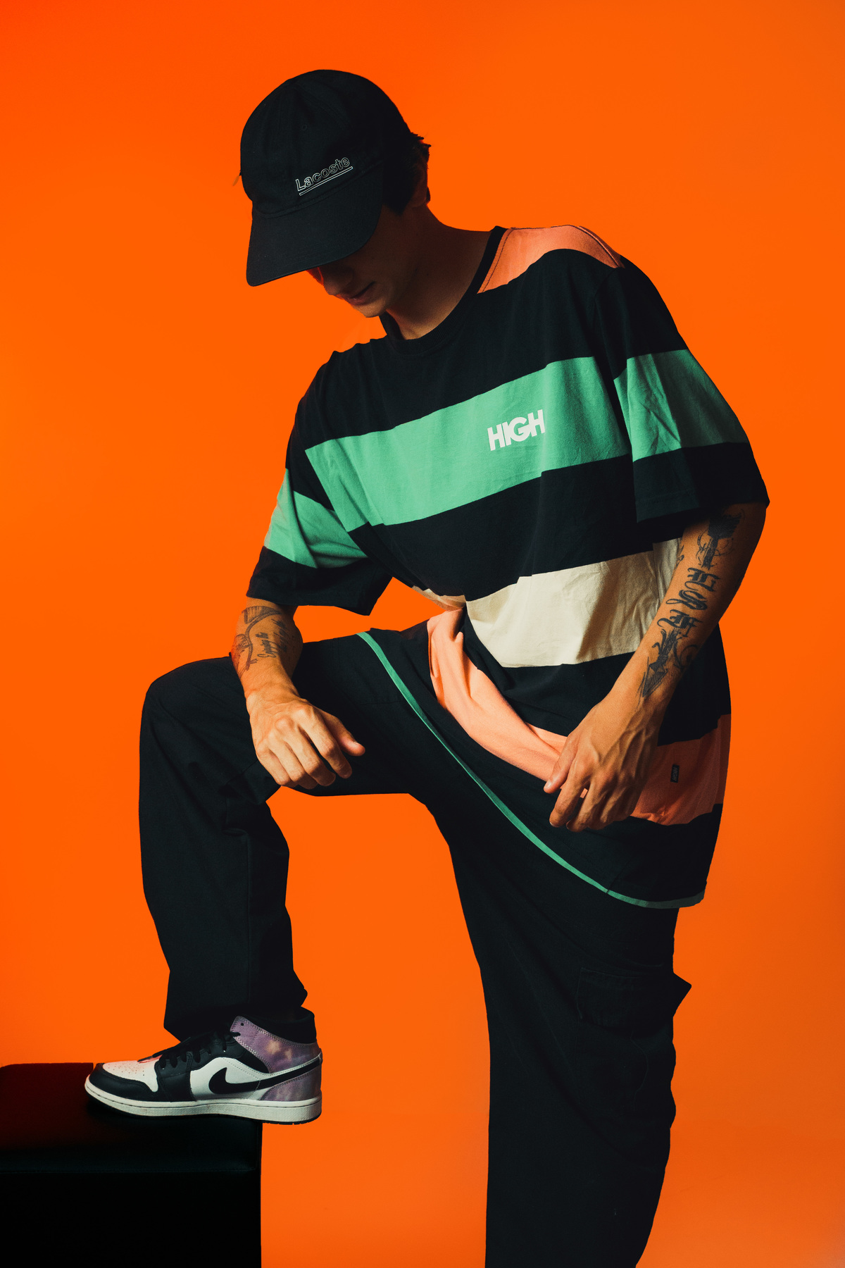 felipe-lopes-fotografia-fotografo-em-osorio-rio-grande-do-sul-ensaio-empresarial-dj-gui-na-agencia-swell