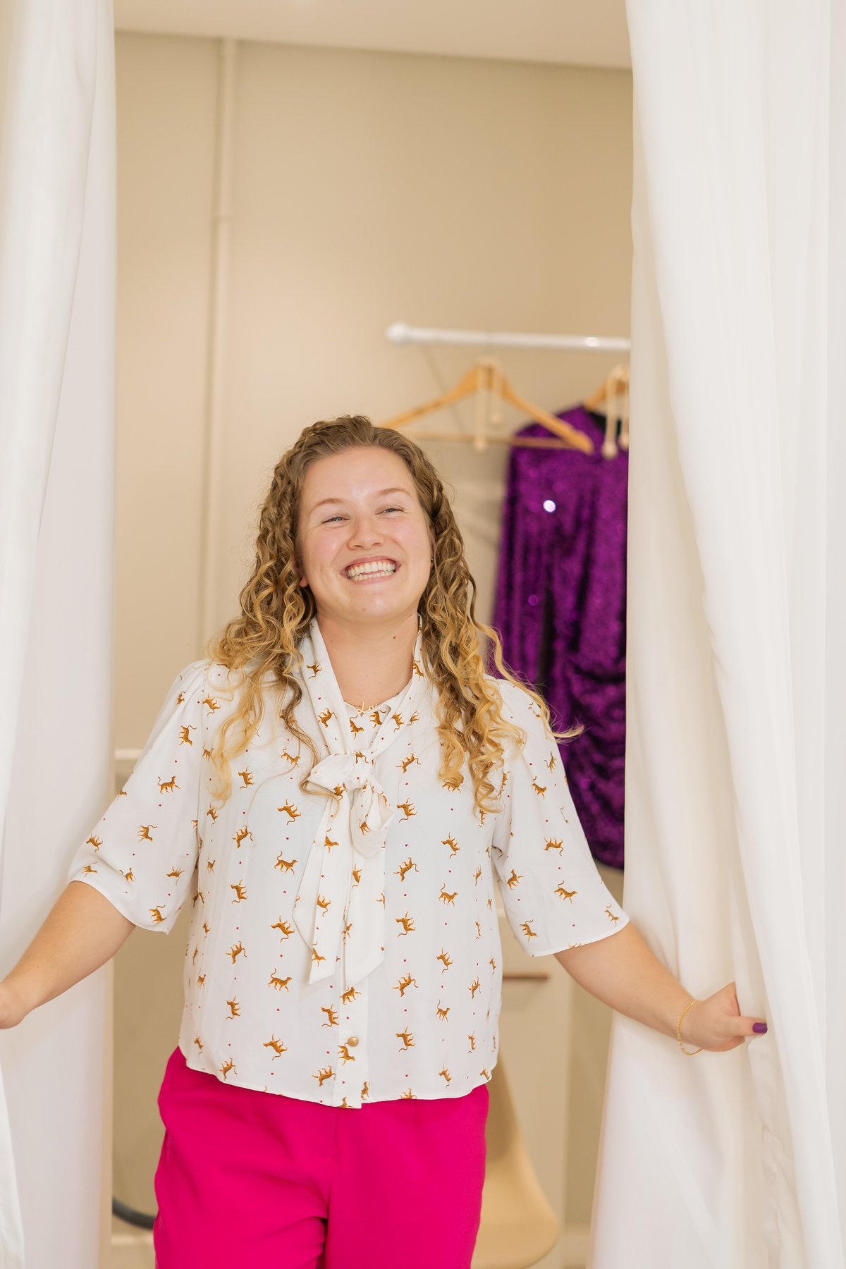 fotografo-em-osorio-felipe-lopes-fotografia-festa-de-formatura-arquitetura-e-urbanismo-fotos-do-making-of-no-salao-de-beleza-formanda