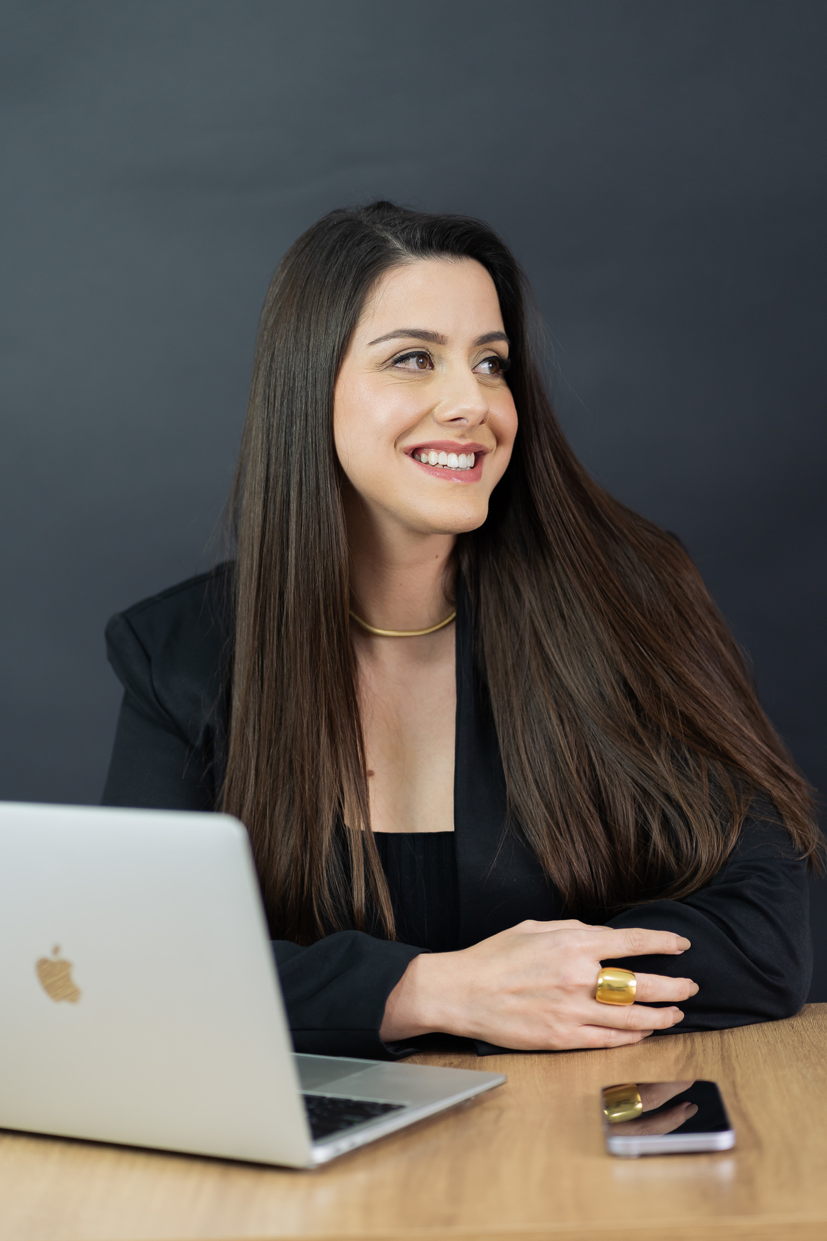 felipe-lopes-fotografia-fotografo-em-osorio-ensaio-empresarial-estudio-marketing-digital-renara-nogueira