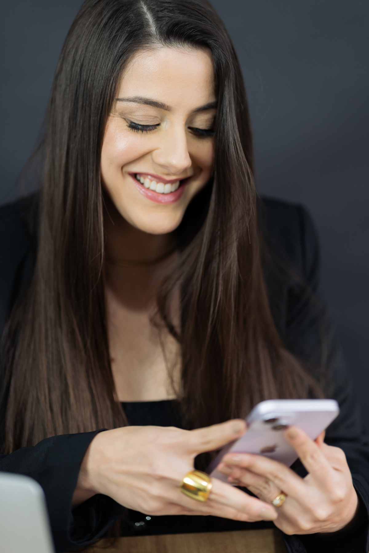 felipe-lopes-fotografia-fotografo-em-osorio-ensaio-empresarial-estudio-marketing-digital-renara-nogueira