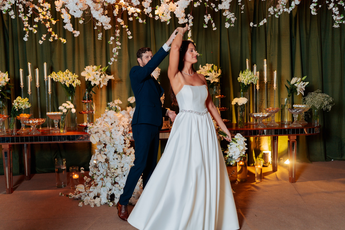 felipe-lopes-fotografia-fotografo-em-osorio-litoral-norte-gaucho-rs-cobertura-de-casamento-em-capao-da-canoa-making-of-dos-noivos-cerimonia-na-igreja-catolica-e-festa-na-saba-em-atlantida