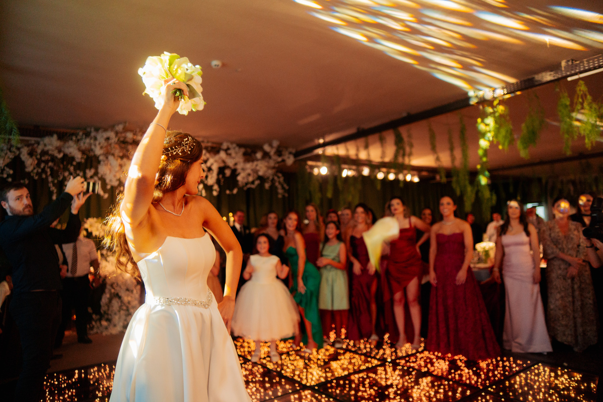 felipe-lopes-fotografia-fotografo-em-osorio-litoral-norte-gaucho-rs-cobertura-de-casamento-em-capao-da-canoa-making-of-dos-noivos-cerimonia-na-igreja-catolica-e-festa-na-saba-em-atlantida