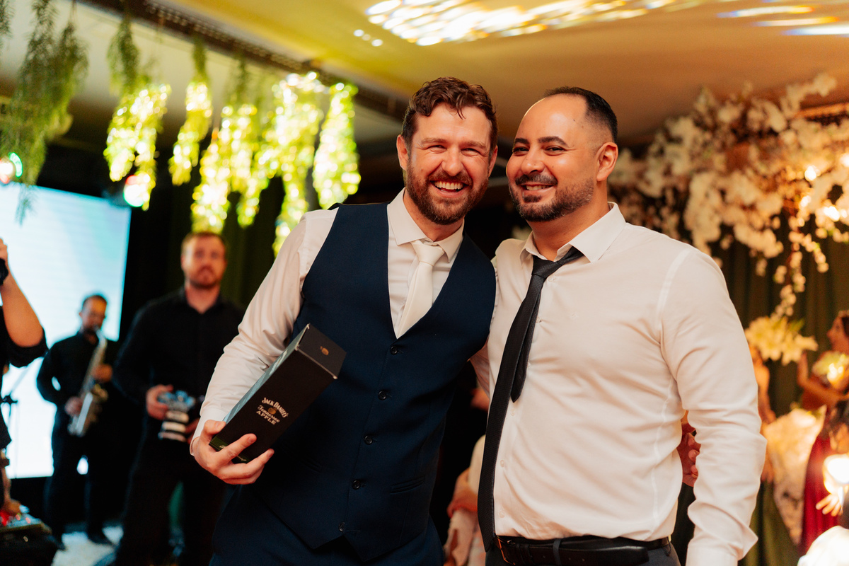 felipe-lopes-fotografia-fotografo-em-osorio-litoral-norte-gaucho-rs-cobertura-de-casamento-em-capao-da-canoa-making-of-dos-noivos-cerimonia-na-igreja-catolica-e-festa-na-saba-em-atlantida