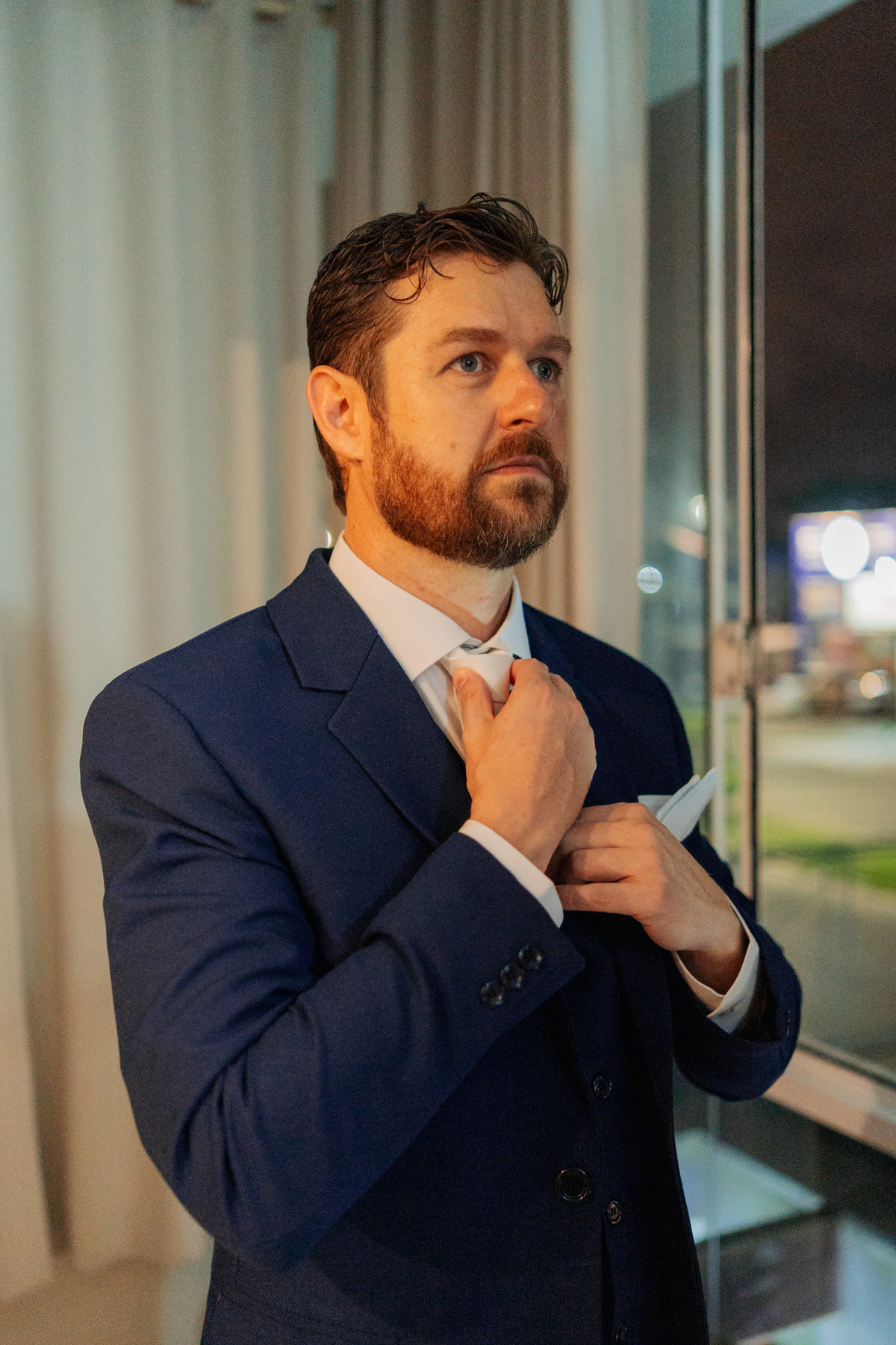 felipe-lopes-fotografia-fotografo-em-osorio-litoral-norte-gaucho-rs-cobertura-de-casamento-em-capao-da-canoa-making-of-dos-noivos-cerimonia-na-igreja-catolica-e-festa-na-saba-em-atlantida