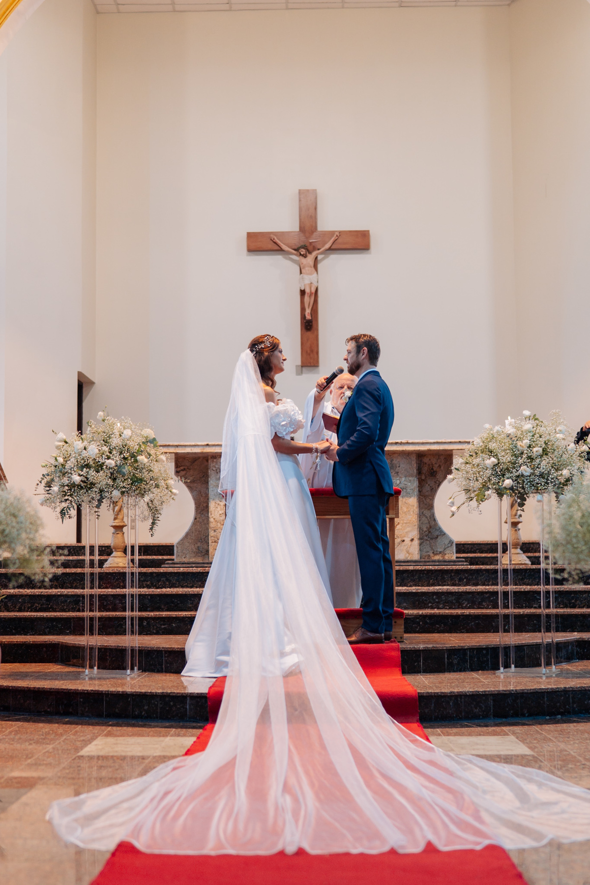 felipe-lopes-fotografia-fotografo-em-osorio-litoral-norte-gaucho-rs-cobertura-de-casamento-em-capao-da-canoa-making-of-dos-noivos-cerimonia-na-igreja-catolica-e-festa-na-saba-em-atlantida
