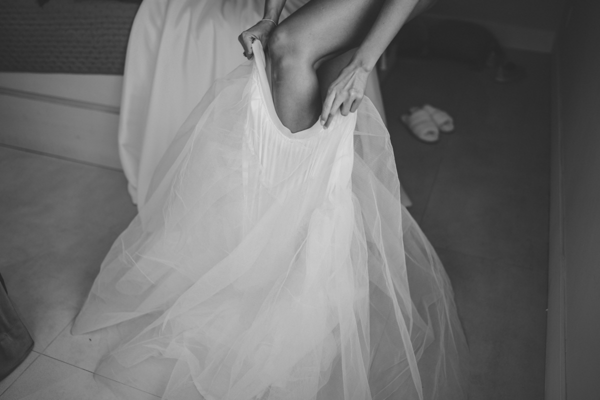 felipe-lopes-fotografia-fotografo-em-osorio-litoral-norte-gaucho-rs-cobertura-de-casamento-em-capao-da-canoa-making-of-dos-noivos-cerimonia-na-igreja-catolica-e-festa-na-saba-em-atlantida