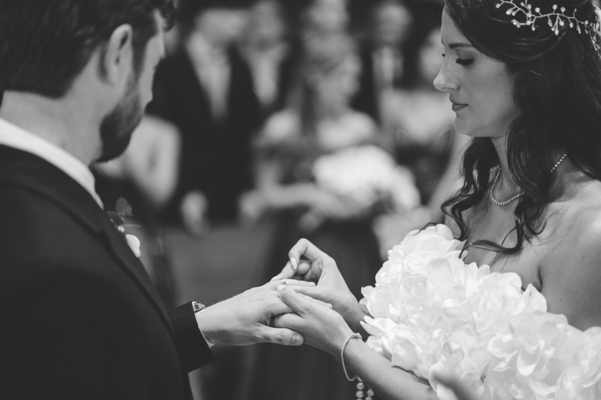 felipe-lopes-fotografia-fotografo-em-osorio-litoral-norte-gaucho-rs-cobertura-de-casamento-em-capao-da-canoa-making-of-dos-noivos-cerimonia-na-igreja-catolica-e-festa-na-saba-em-atlantida