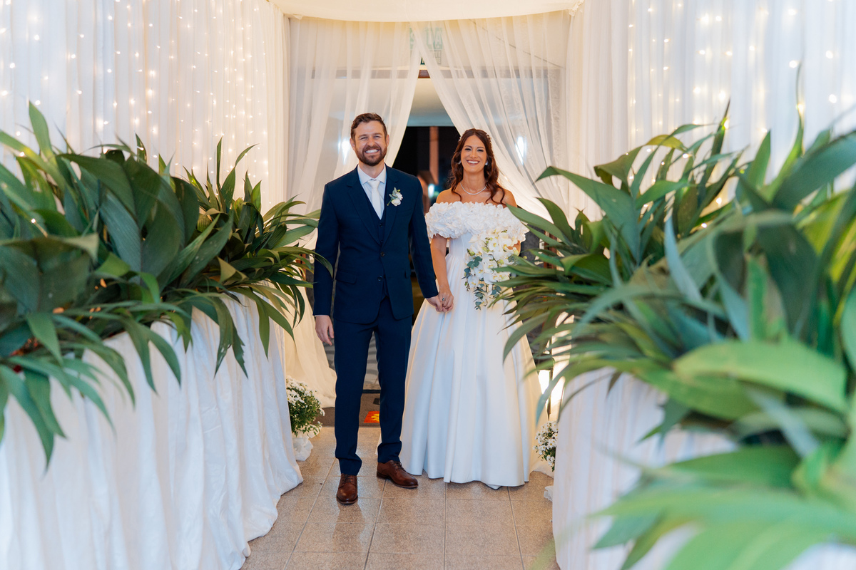 felipe-lopes-fotografia-fotografo-em-osorio-litoral-norte-gaucho-rs-cobertura-de-casamento-em-capao-da-canoa-making-of-dos-noivos-cerimonia-na-igreja-catolica-e-festa-na-saba-em-atlantida