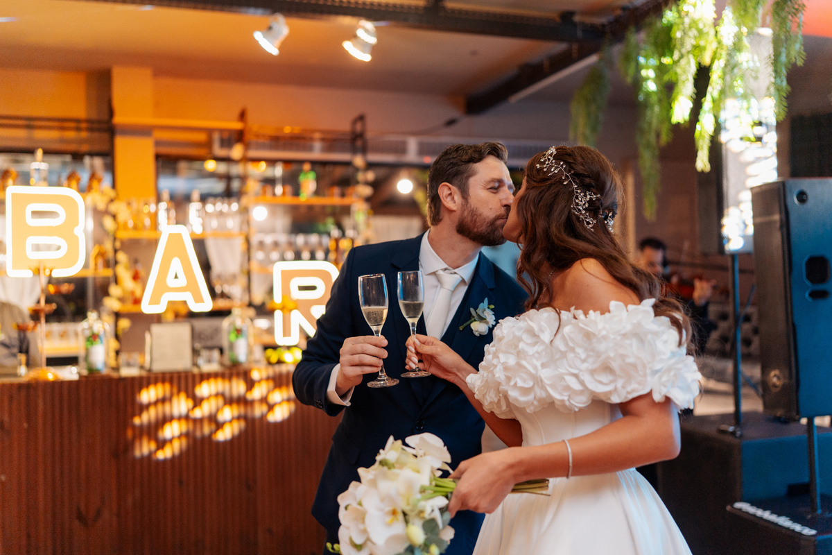felipe-lopes-fotografia-fotografo-em-osorio-litoral-norte-gaucho-rs-cobertura-de-casamento-em-capao-da-canoa-making-of-dos-noivos-cerimonia-na-igreja-catolica-e-festa-na-saba-em-atlantida