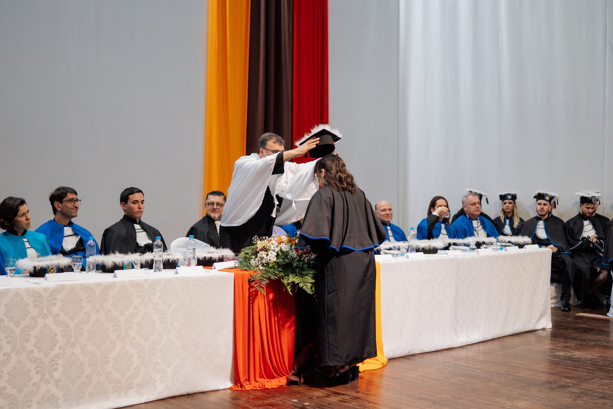 felipe-lopes-fotografia-fotografo-em-osorio-litoral-norte-gaucho-rs-cerimonia-de-formatura-colacao-de-grau-FURG-santo-antonio-da-patrulha-turma-de-engenharia-de-producao