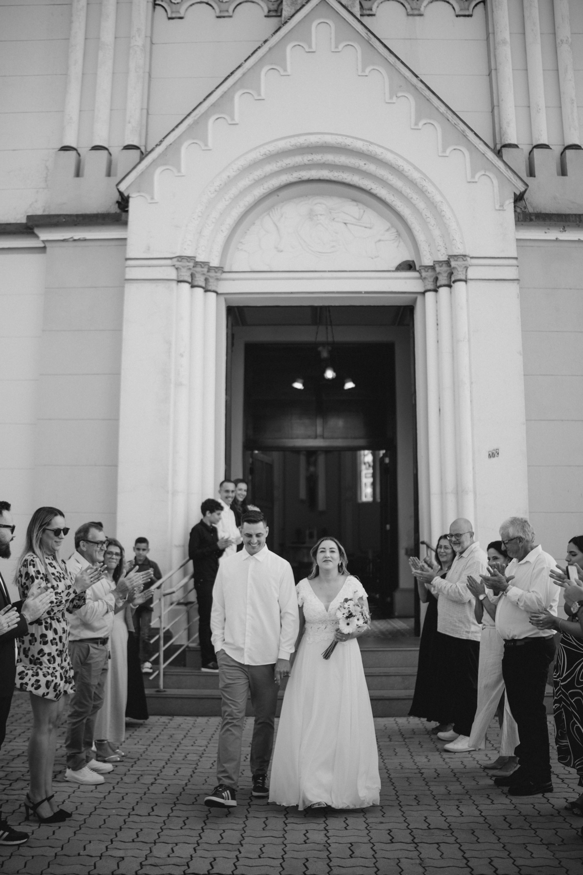 fotografo-em-osorio-litoral-norte-rio-grande-do-sul-felipe-lopes-fotografia-cerimonia-de-casamento-igreja-catolica-noivos-em-maquiné-paroquia-santo-andre-avelino